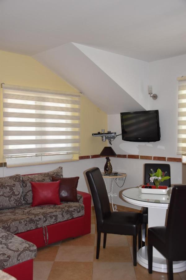 Apartments Scepanovic Tivat Dış mekan fotoğraf