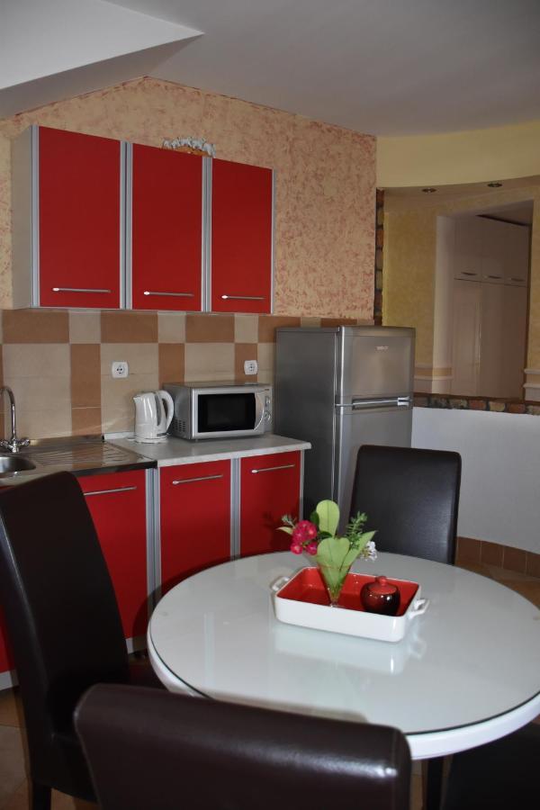 Apartments Scepanovic Tivat Dış mekan fotoğraf